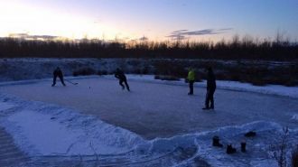 Ishockeybane i Oksenvad